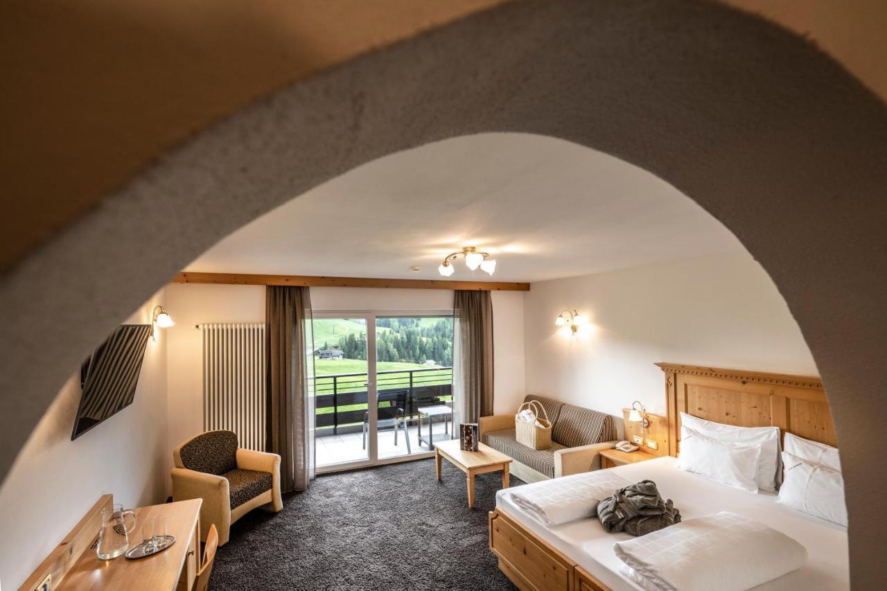 Hotel Schmung Alpe Di Siusi Buitenkant foto
