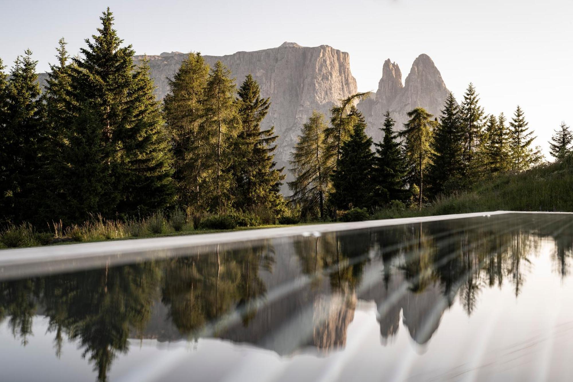 Hotel Schmung Alpe Di Siusi Buitenkant foto